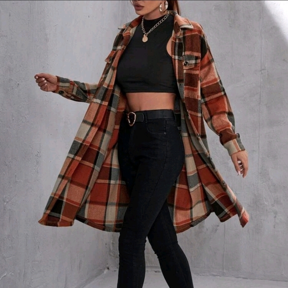 Plaid Flap Pocket Shacket - Picture 2 of 2